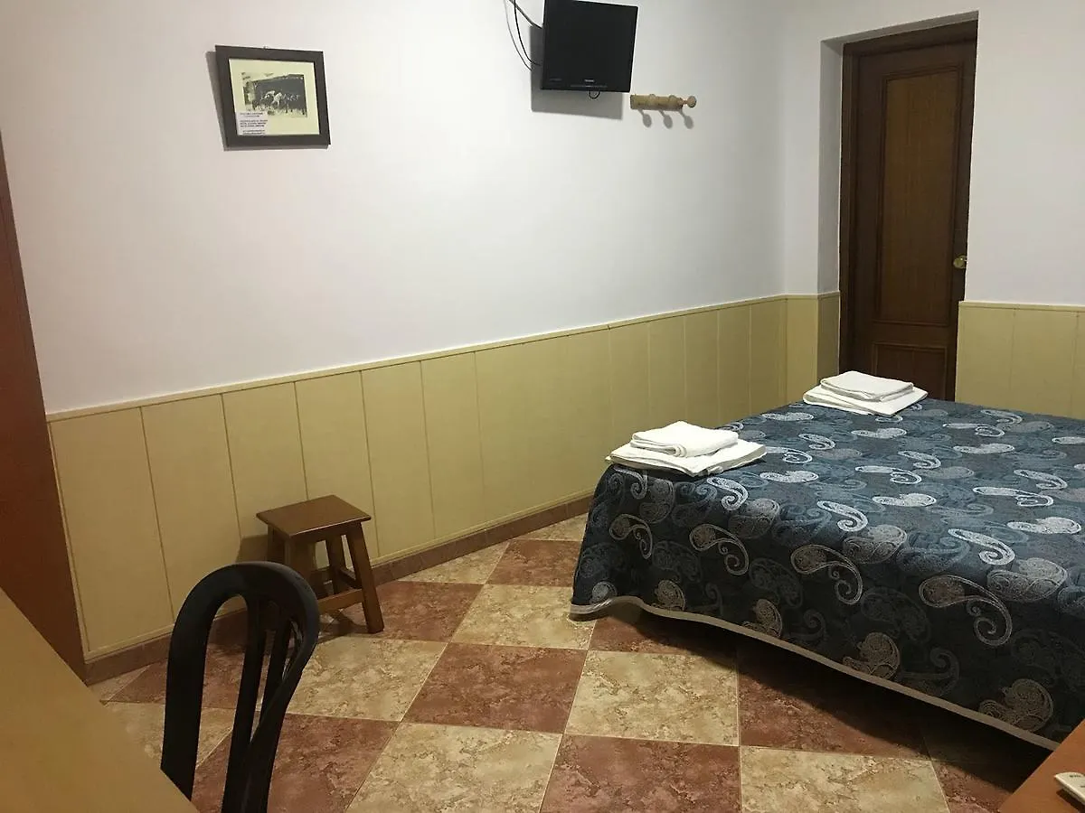 Hostal Bar San Pedro Mairena De Alcor